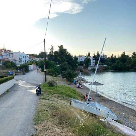 Seaside One-Bedroom On Chalkis Eksteriør bilde
