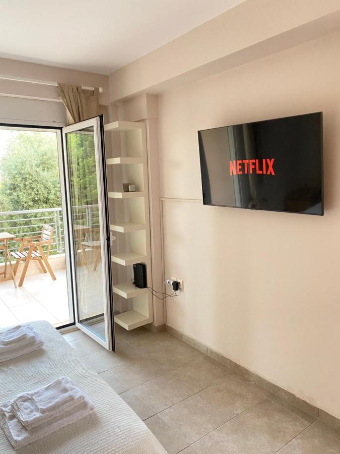 Seaside One-Bedroom On Chalkis Eksteriør bilde
